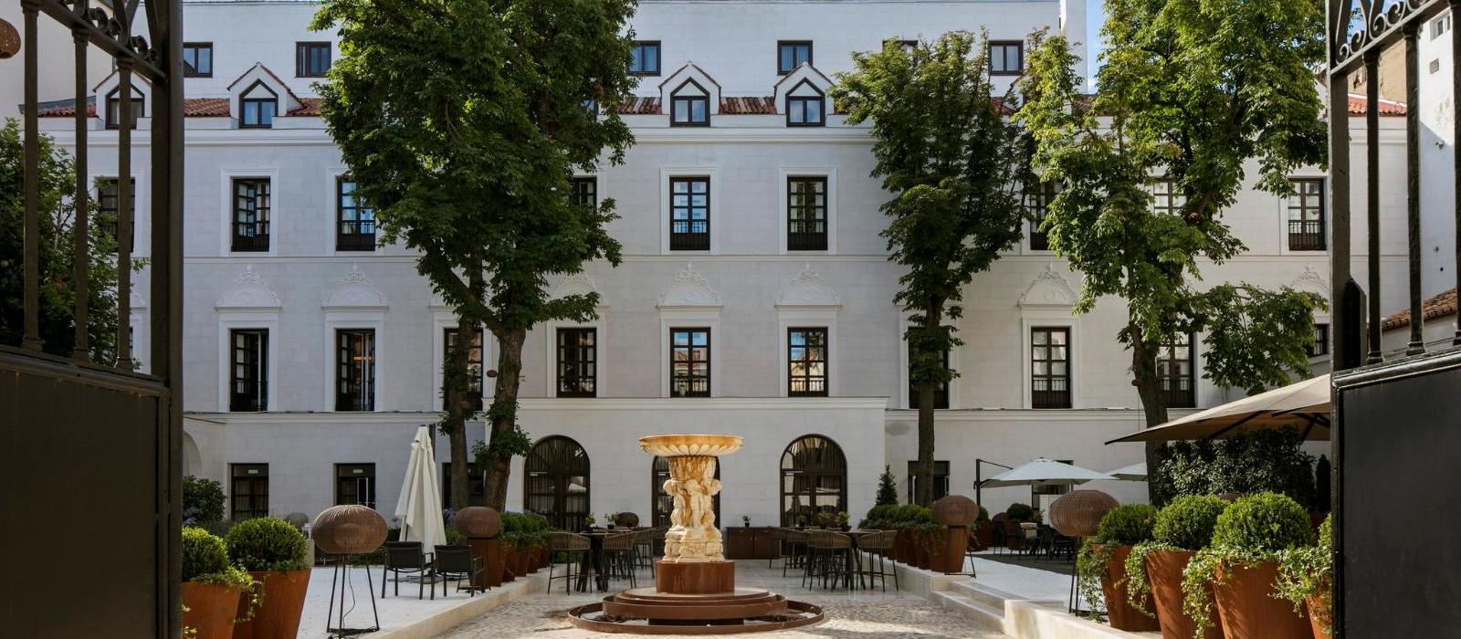 盛美利亚帕拉西奥杜克斯酒店(Palacio De Los Duques, a Gran Melia Hotel) 图片  www.lhw.cn