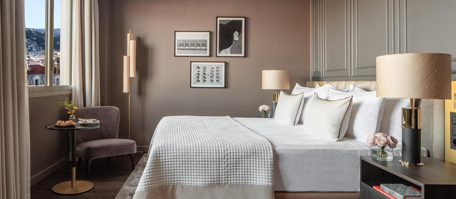 尼斯安纳塔拉广场酒店(Anantara Plaza Nice Hotel) 图片  www.lhw.cn