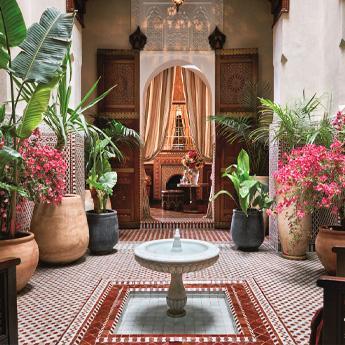 马拉喀什皇家曼苏尔酒店{Royal Mansour Marrakech) www.lhw.cn