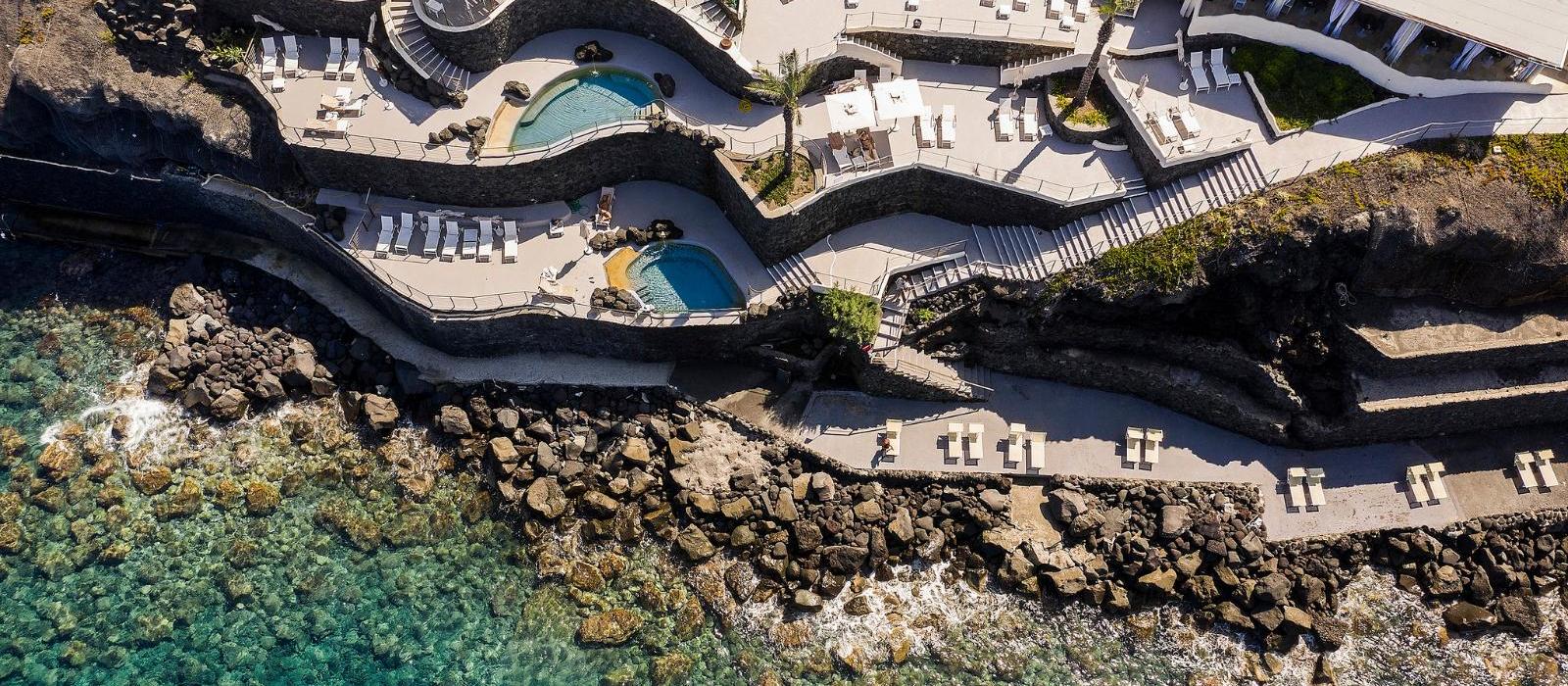 特蕾西亚海滨水疗度假酒店(Therasia Resort Sea and Spa) 图片  www.lhw.cn