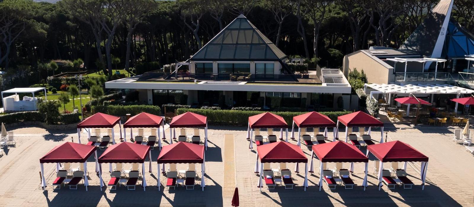 卡拉沙滩度假酒店(Cala Beach Resort) 图片  www.lhw.cn