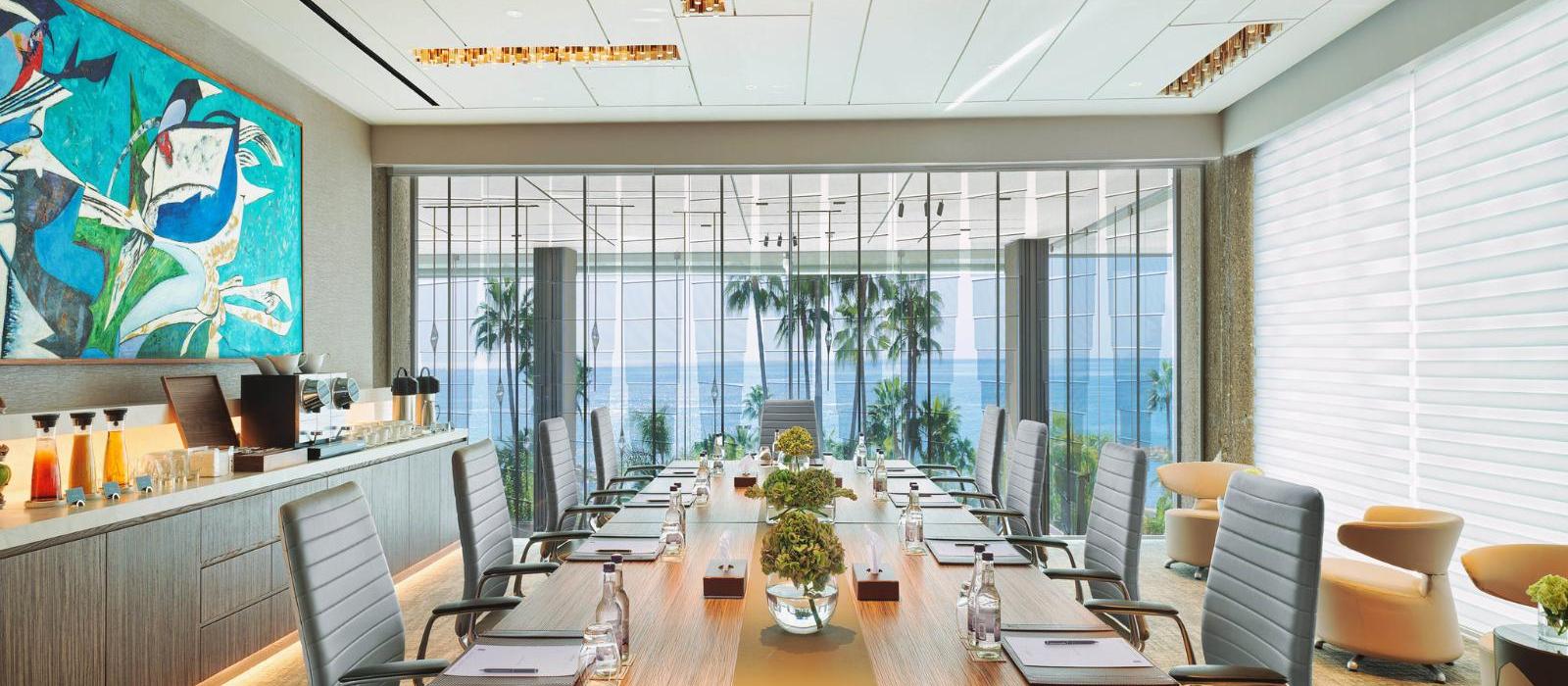 利马索尔阿玛图斯海滩大酒店(Amathus Beach Hotel Limassol) 图片  www.lhw.cn