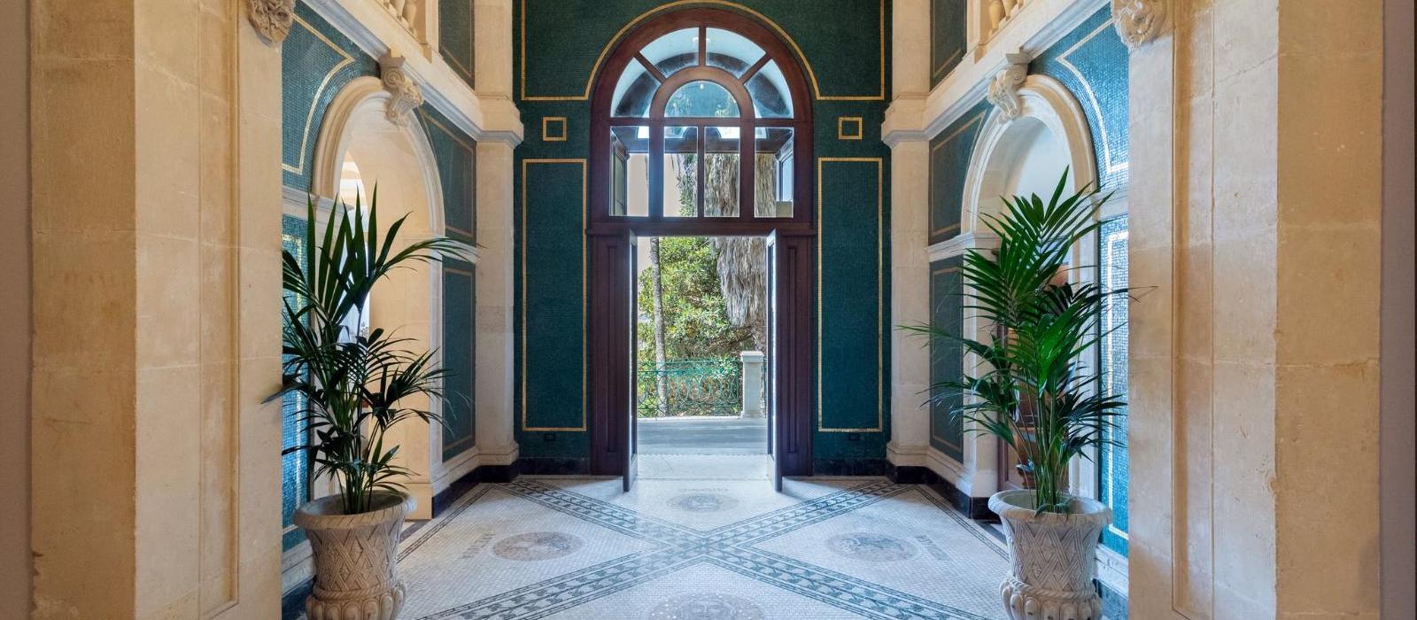 德思哲大酒店(Grand Hotel Des Etrangers) 图片  www.lhw.cn