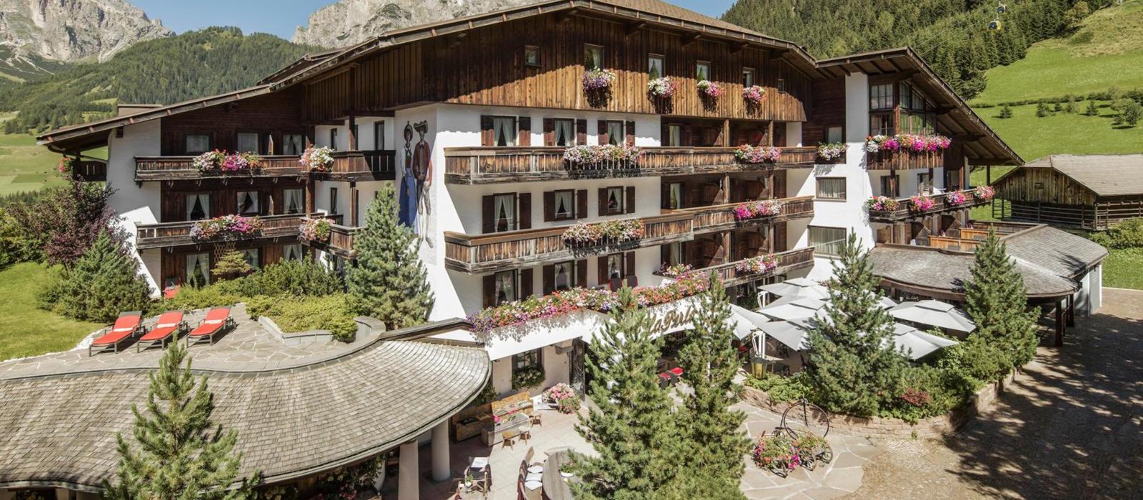 拉佩拉酒店(Hotel La Perla) 图片  www.lhw.cn