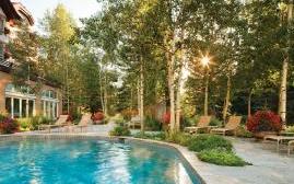 桑能纳波酒店(Sonnenalp Hotel) www.lhw.cn