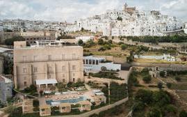 奥斯图尼维诗塔酒店(VISTA Ostuni)   www.lhw.cn 