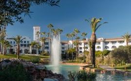 维拉维塔公园度假酒店(VILA VITA Parc)   www.lhw.cn