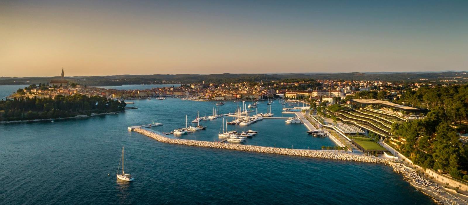 罗维尼大酒店(Grand Park Hotel Rovinj) 图片  www.lhw.cn