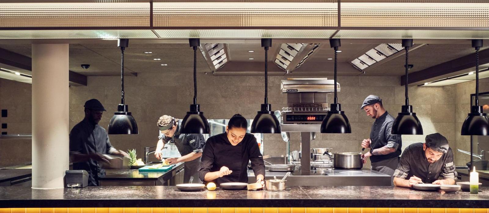 法尔肯斯汀酒店(Falkensteiner Hotel Kronplatz) 图片  www.lhw.cn