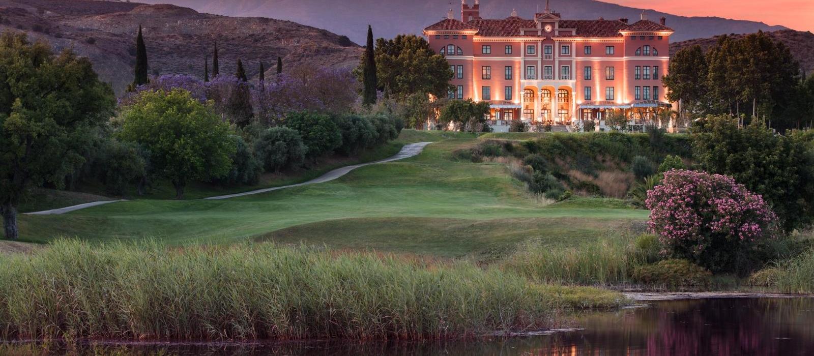 维拉帕蒂纳宫安纳塔拉度假酒店(Anantara Villa Padierna Palace Benahavis Marbella Resort) 图片  www.lhw.cn
