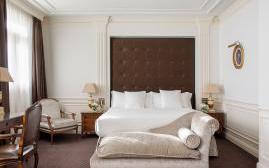 盛美利亚菲尼克斯大酒店(Hotel Fenix, a Gran Melia Hotel)   www.lhw.cn 