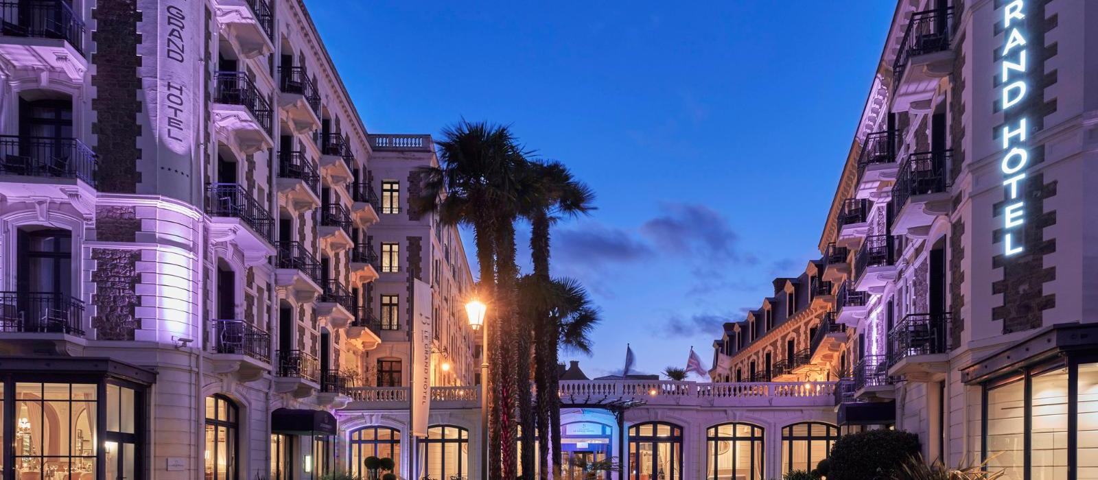 巴赫瑞迪纳尔大酒店(Hotel Barriere Le Grand Hôtel Dinard) 图片  www.lhw.cn