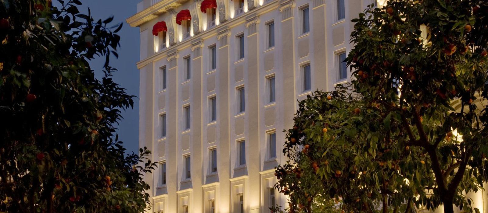 科隆盛美利亚酒店(Hotel Colón, a Gran Melia Hotel) 图片  www.lhw.cn