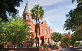 萨凡纳巴尔多酒店(Hotel Bardo Savannah) www.lhw.cn