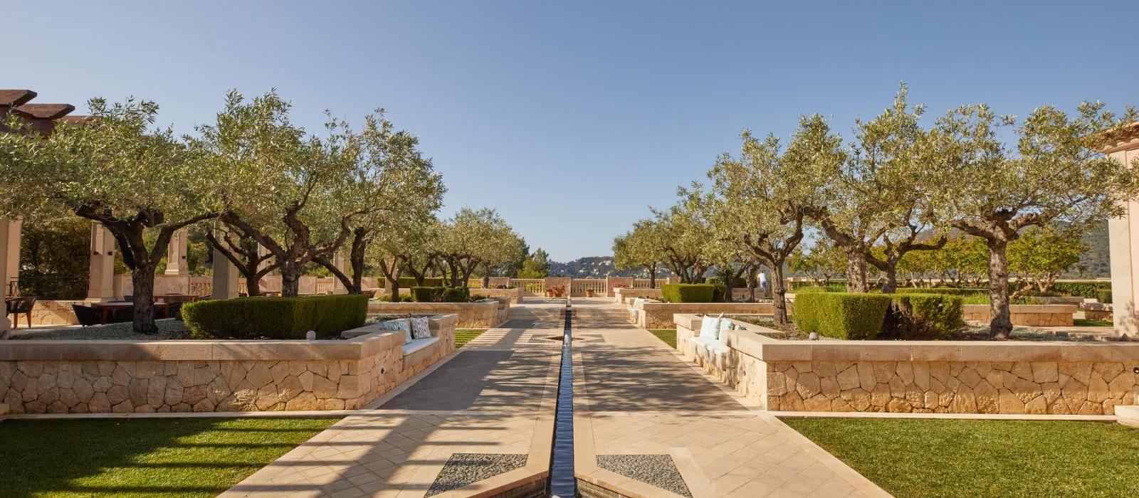 凯普维梅大酒店(Cap Vermell Grand Hotel) 图片  www.lhw.cn