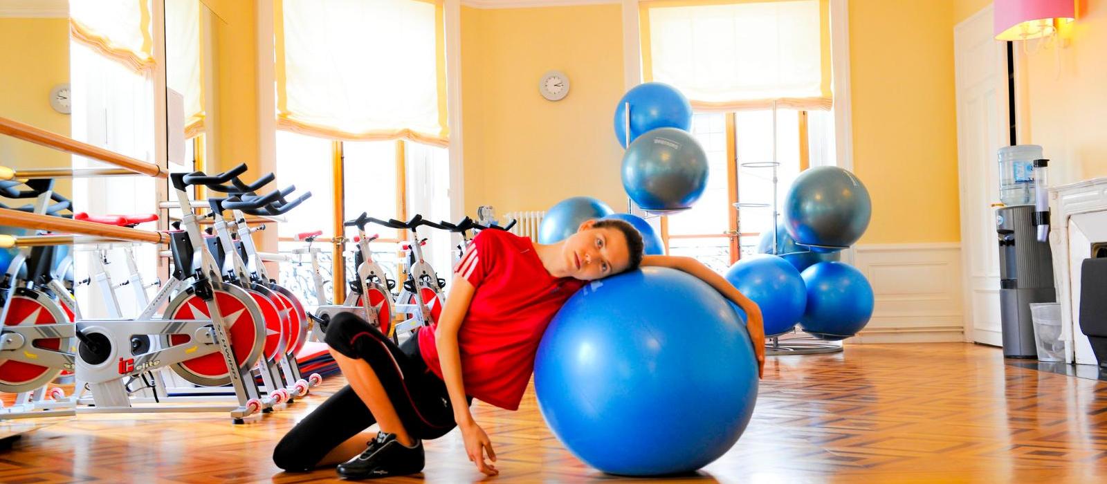 特罗伊古罗奈豪华水疗酒店(Hotel des Trois Couronnes & Destination Spa) 图片  www.lhw.cn