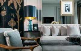 印象佛罗伦萨精品酒店(Portrait Firenze)   www.lhw.cn 