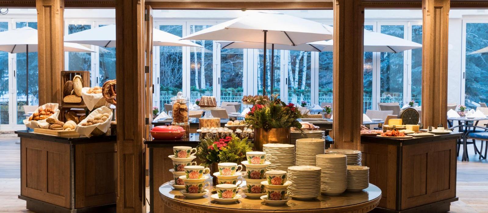 桑能纳波酒店(Sonnenalp Hotel) 图片  www.lhw.cn