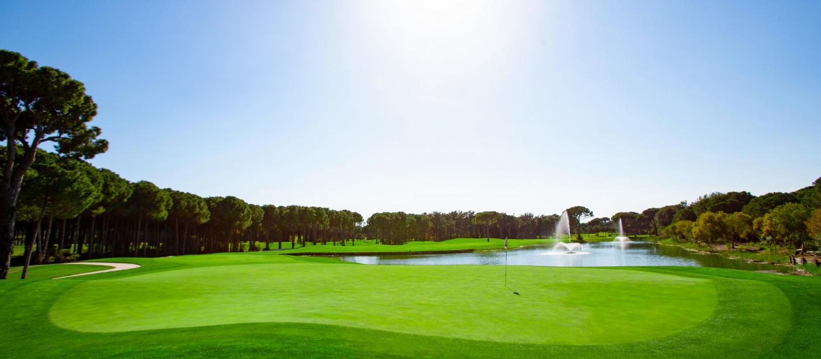 麦克斯皇家蒙哥马利高尔夫度假酒店(The Montgomerie Golf Club by Maxx Royal Resorts) 图片  www.lhw.cn