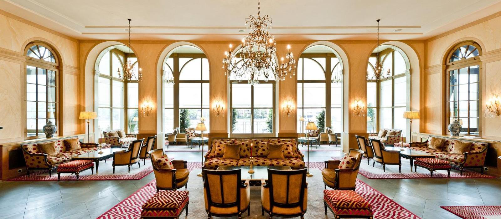 巴塞尔三王大酒店(Grand Hotel Les Trois Rois Basel) 大堂图片  www.lhw.cn